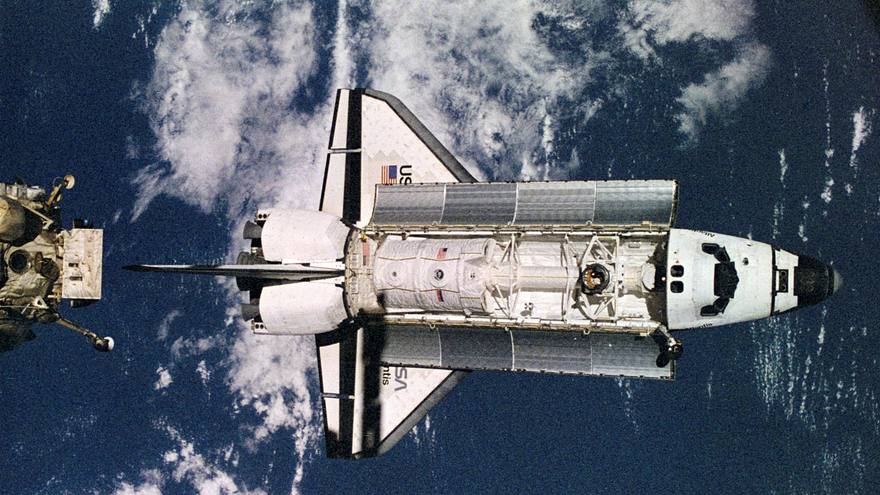 Space Shuttle Atlantis approaching the Mir space station, 1995 — NASA