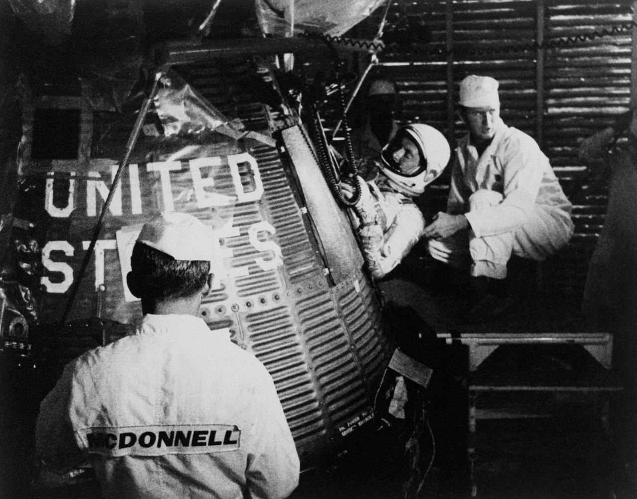 Scott Carpenter being inserted into the Aurora 7 capsule, May 24, 1962