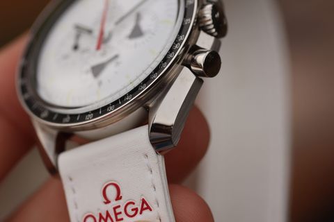 Close study of the matte white dial and capsule hands