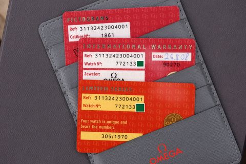 The paperwork: warranty card dated 26.8.08, calibre 1861, watch no. 772133 — limited edition 305/1970
